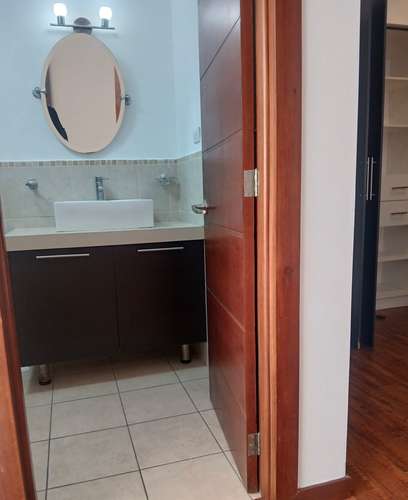 Apartamento en Alquiler zona 10 edificio Alandra - Imagen 12