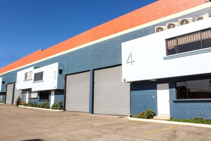 Rento Bodega con Ubicación Estratégica,Roosevelt y San Juan
