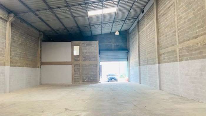 Rento Bodega con Ubicación Estratégica,Roosevelt y San Juan - Imagen 3