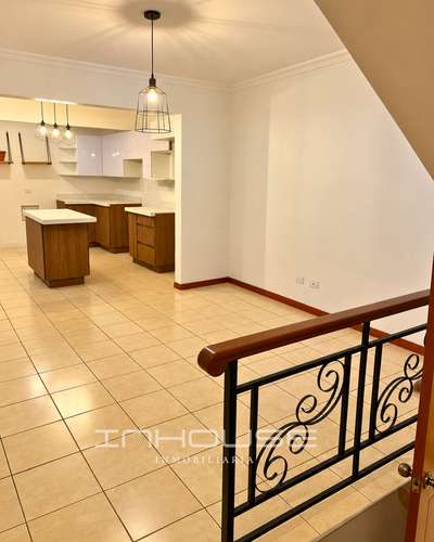 CASA EN VENTA EN VILLA NUEVA, HACIENDA DE LAS FLORES  - Imagen 5