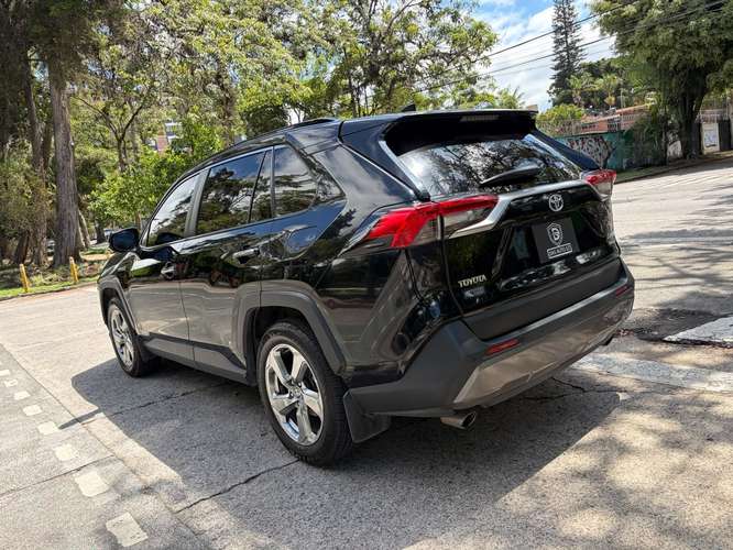 Toyota Rav4 Hybrid de Agencia Modelo 2021 - Imagen 5