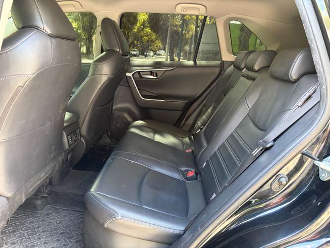 Toyota Rav4 Hybrid de Agencia Modelo 2021 - Imagen 13