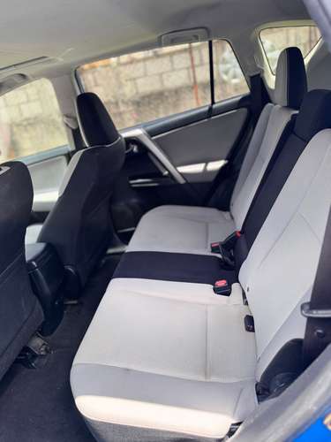 TOYOTA RAV4 XLE 2017 4x2 R