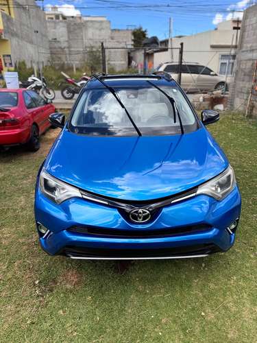 TOYOTA RAV4 XLE 2017 4x2 R