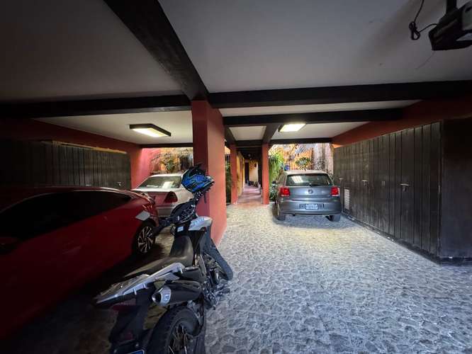 EN VENTA: COMPLEJO RESIDENCIAL DE TRES APARTAMENTOS - Imagen 9