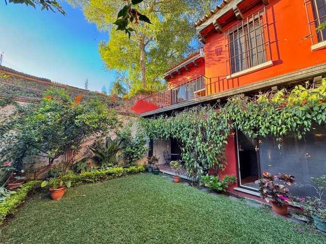 EN VENTA: COMPLEJO RESIDENCIAL DE TRES APARTAMENTOS - Imagen 6