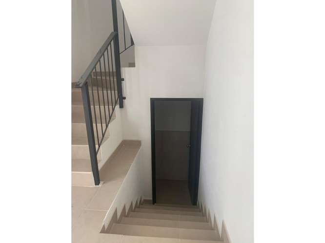  CASA EN RENTA – 4 HAB. + ESTUDIO | VERDEA ARRAZOLA | KM 16.5