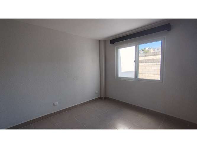  CASA EN RENTA – 4 HAB. + ESTUDIO | VERDEA ARRAZOLA | KM 16.5