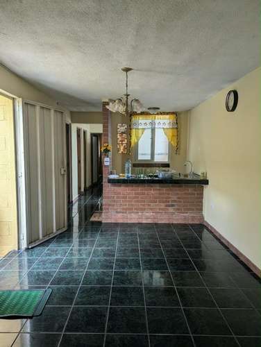 Se alquila casa en zona 21 Condominio Renacer - Imagen 6