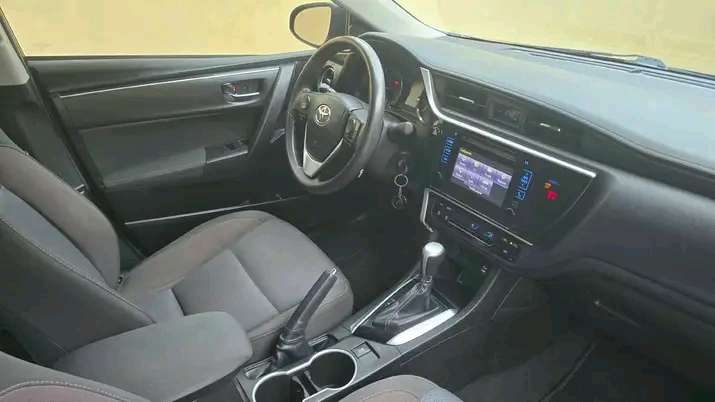 Toyota Corolla LE Modelo 2018