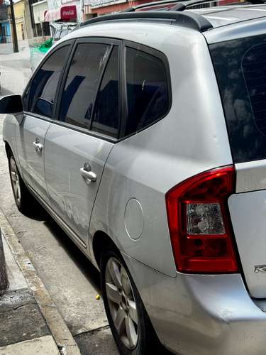 Kia Rondo 2009 - Imagen 9