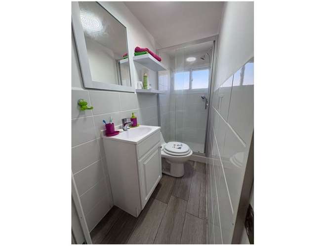 CASA EN VENTA EN RESIDENCIALES ALBORETTO ZONA 10 DE SANTA CATARINA PINULA - Imagen 13