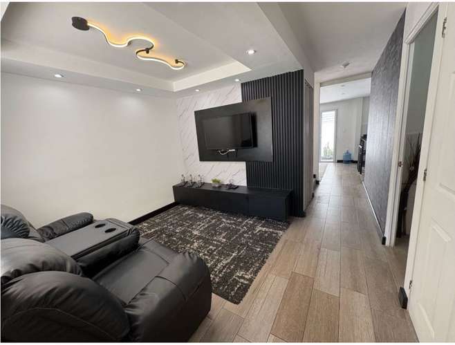 CASA EN VENTA EN RESIDENCIALES ALBORETTO ZONA 10 DE SANTA CATARINA PINULA - Imagen 2