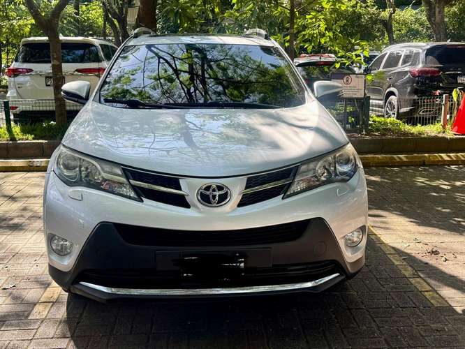 RAV4 DE AGENCIA BLINDADA - Imagen 8