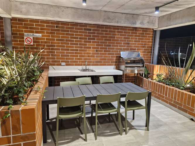Apartamento amueblado y equipado en venta en zona 10