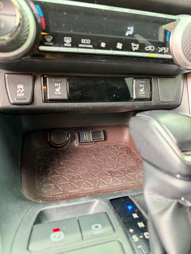 Toyota RAV4 Hibrida 4x4 Full Equipo 2021 Agencia 69,550km Q205,000 - Imagen 14