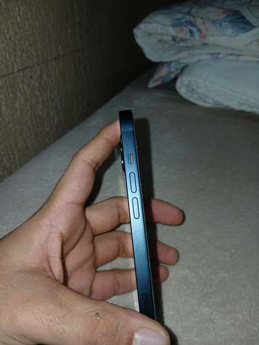 iPhone 13 normal
