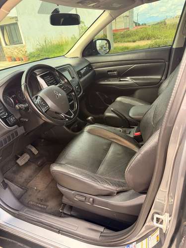 GANGA MITSUBISHI OUTLANDER SEL 2016 RECIÉN INGRESADA FULL BOLSAS DE AIRE ACEPTO CARRO O MOTO HONDA MAZDA TOYOTA NISSAN  - Imagen 10