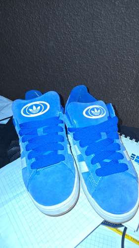 Vendo adidas campus