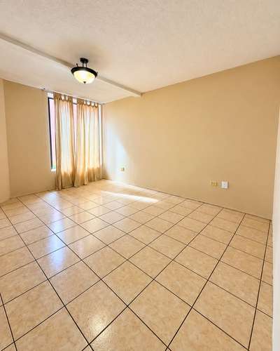 CASA EN VENTA ZONA 16 DENTRO DE GARITA KANAJUYÚ  - Imagen 8
