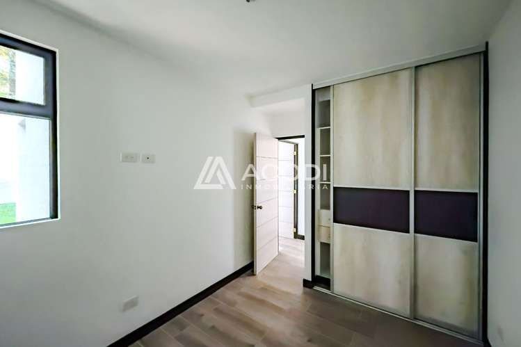 Apartamento en San Lucas Sacatepéquez - Imagen 5
