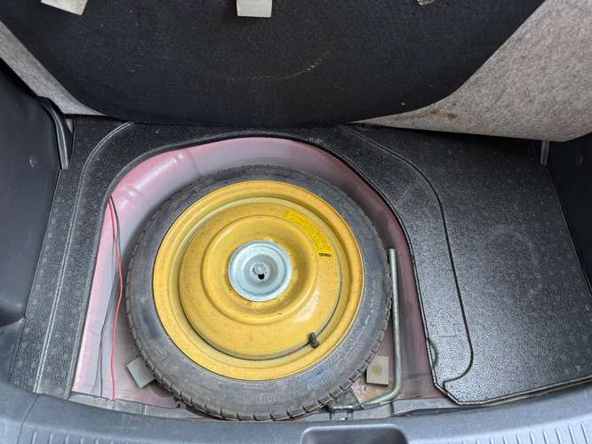 Mazda 2 2012 automatico - Imagen 6