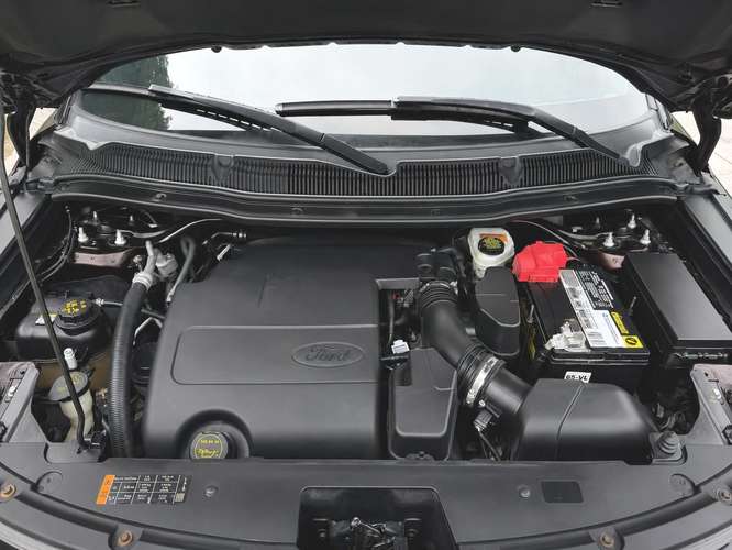 Ford Explorer 2015 4x4 - Imagen 11