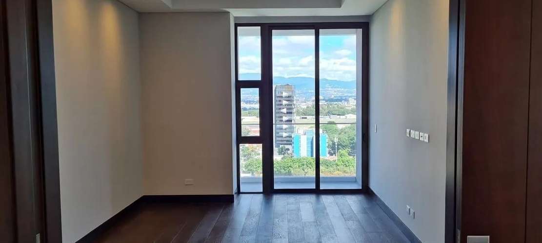 RENTA DE APARTAMENTO EN EDIFICIO ECHO, ZONA 14 - Imagen 3