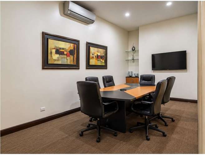 RENTA DE APARTAMENTO EN EDIFICIO TIFFANY CAÑADA, ZONA 14 - Imagen 13
