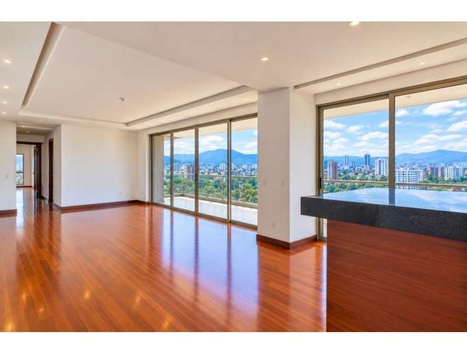 RENTA DE APARTAMENTO EN EDIFICIO TIFFANY CAÑADA, ZONA 14 - Imagen 6
