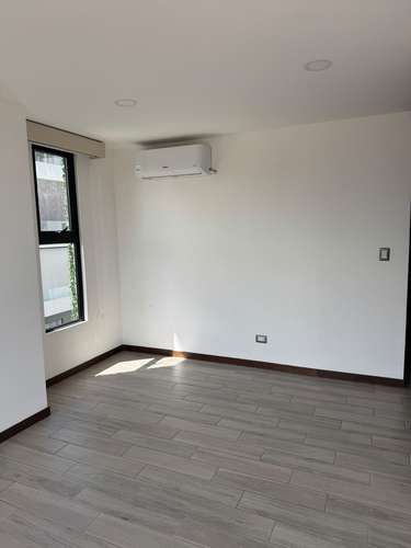 RENTA DE APARTAMENTO EN EDIFICIO DUAL, ZONA 15 - Imagen 9