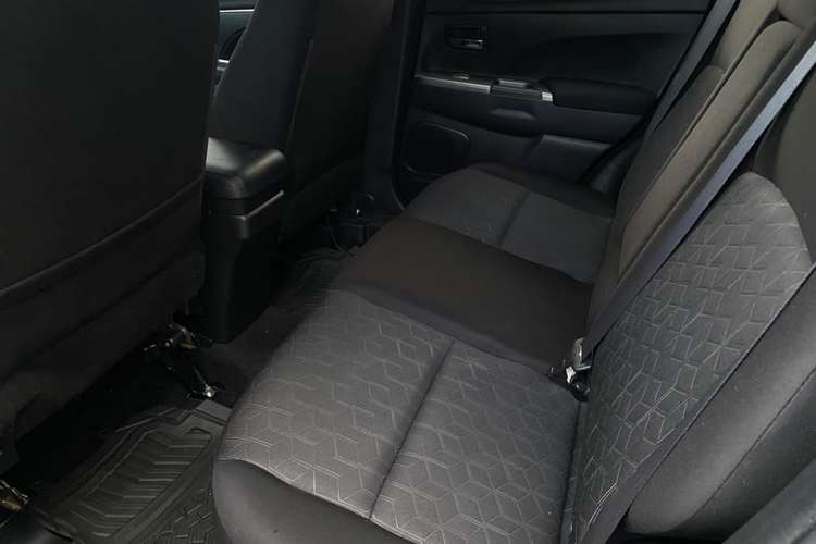 MITSUBISHI OUTLANDER SPORT 2021, RECIENTE INGRESO, 9 BOLSAS DE AIRE INTACTAS. ÓPTIMO ESTADO 
