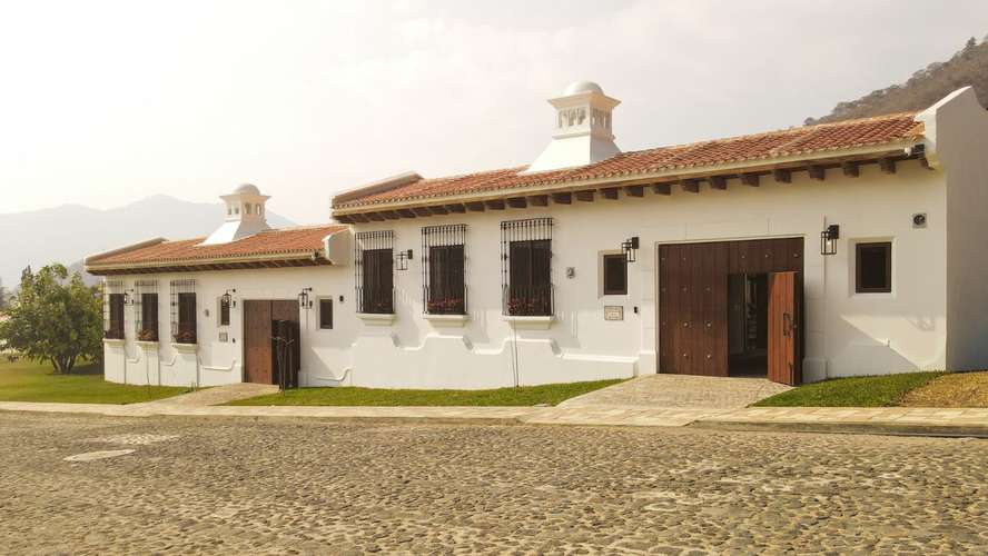 PROYECTO DE CASAS EN VENTA | LOS SANTOS DE PASEO ANTIGUA | A 1.5 KM DE ANTIGUA GUATEMALA