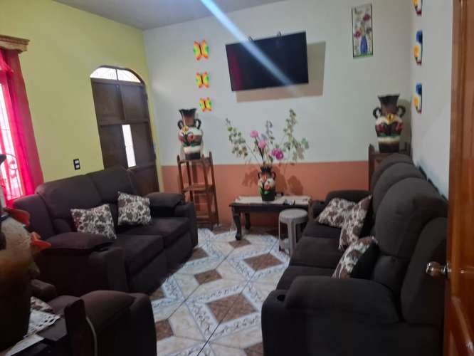 Vendo Gran Oportunidad Casa a 2 Cuadras del Paso a Desnivel de Chimaltenango - Imagen 2