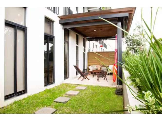 Apartamento Amueblado C/ Jardín en Renta Zona 10 - Imagen 4