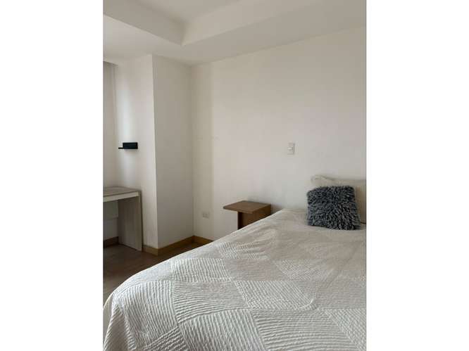 Apartamento Amueblado en Renta Zona 10 - Imagen 4