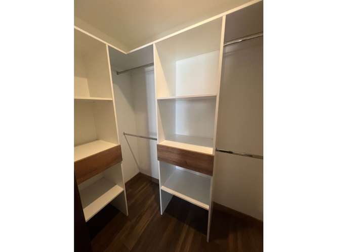 Apartamento Amueblado en Renta Zona 10 - Imagen 5