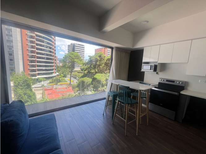 Apartamento Amueblado en Renta Zona 10 - Imagen 3