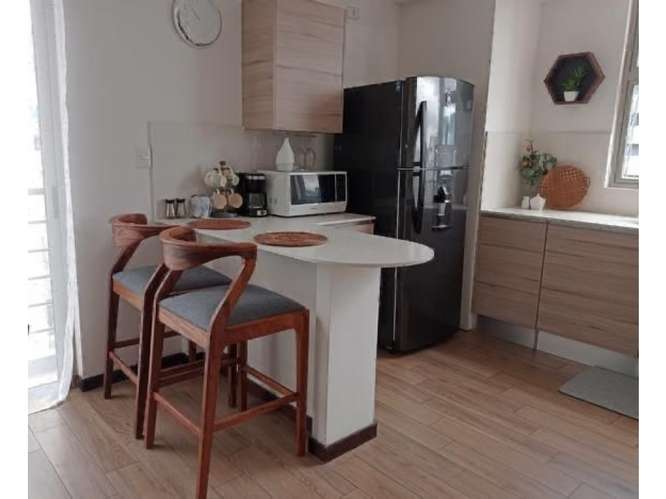 Apartamento Amueblado en Renta Zona 14 - Imagen 2