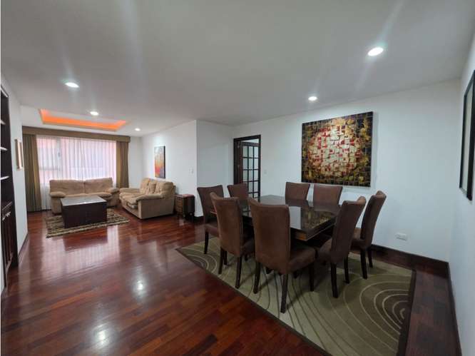 Apartamento Amueblado en Renta Zona 10