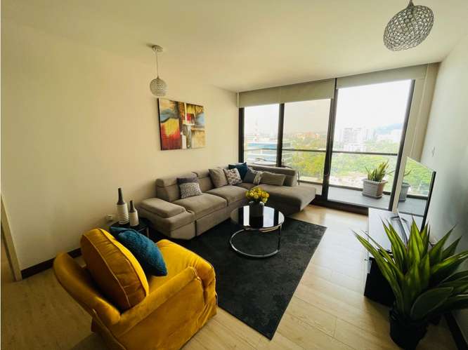 Apartamento Amueblado en Renta Zona 10 - Imagen 2