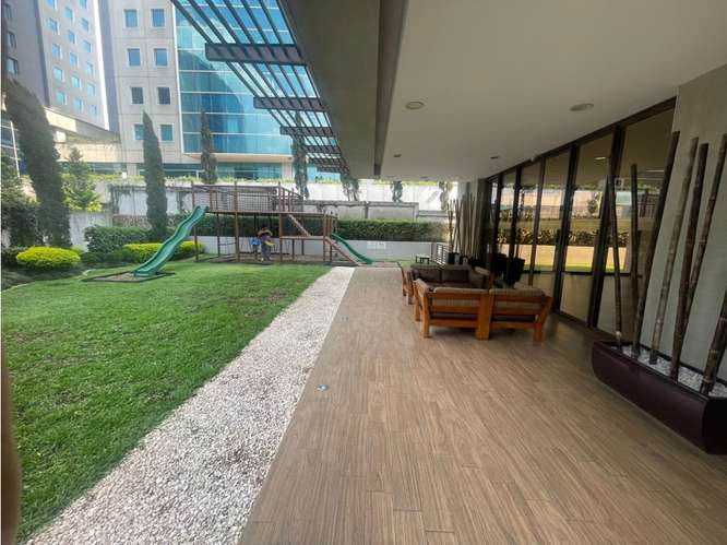 Apartamento Amueblado en Renta Zona 10 - Imagen 12
