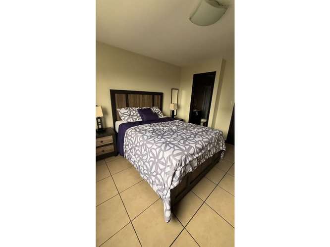 Apartamento Amueblado en Renta Zona 9 - Imagen 3