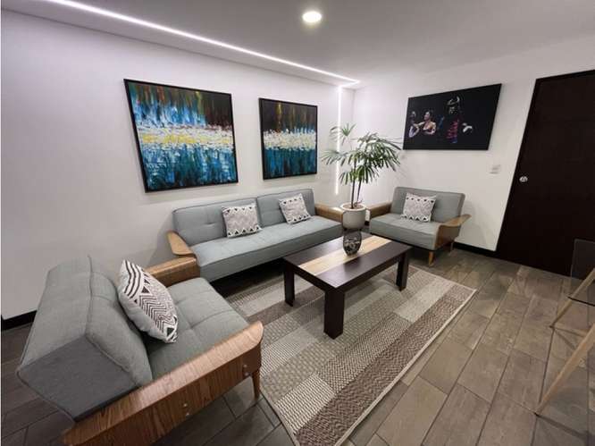 Apartamento Amueblado en Renta Zona 10