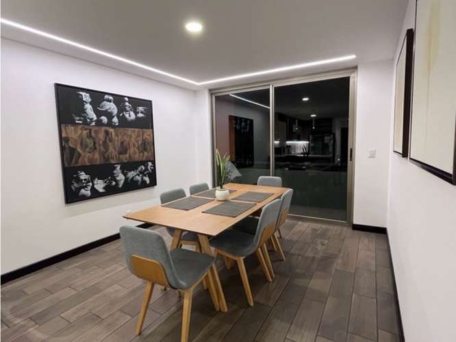 Apartamento Amueblado en Renta Zona 10 - Imagen 3