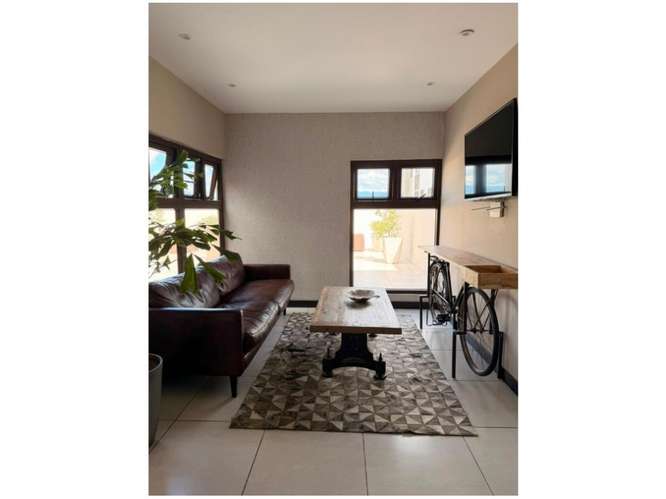 Apartamento Amueblado en Renta Zona 10 - Imagen 4