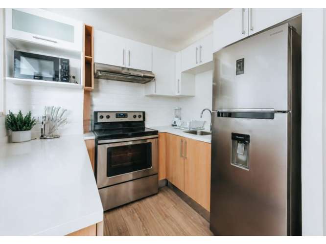  APARTAMENTO EN RENTA AMUEBLADO  – 2 HAB | CITY HAUS | ZONA 10 - Imagen 2