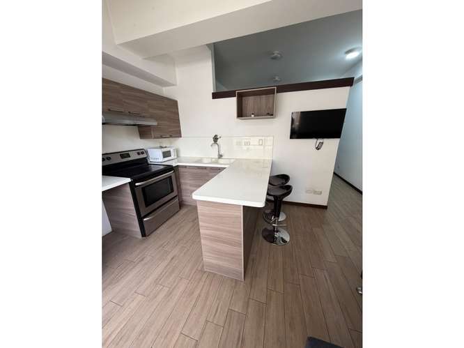 Apartamento Amueblado en Renta Zona 13 - Imagen 2