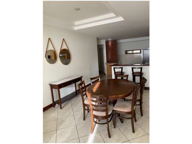 Apartamento Amueblado en Renta Zona 10 - Imagen 3