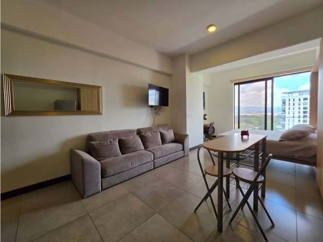 Apartamento Amueblado en Renta Zona 13 - Imagen 2